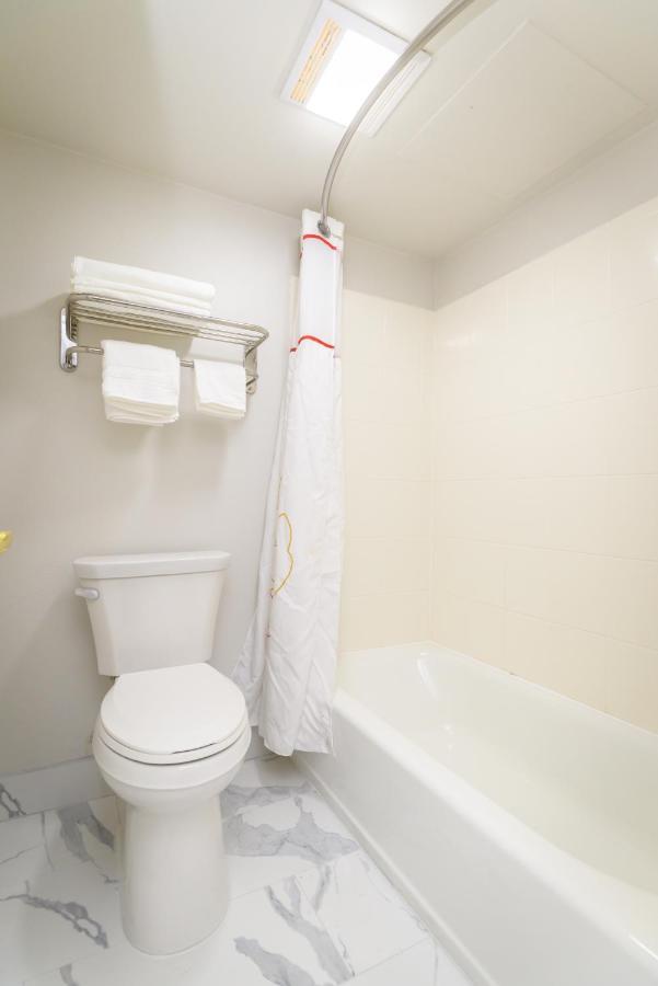 Philadelphia Suites At Airport - An Extended Stay Hotel Luaran gambar