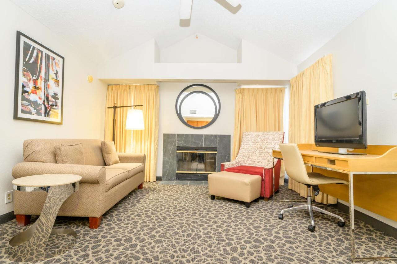 Philadelphia Suites At Airport - An Extended Stay Hotel Luaran gambar